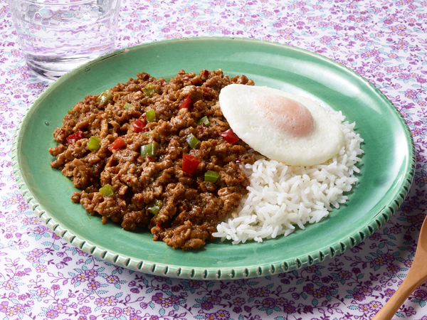 冷凍 完全メシ DELI 　タイ風ガパオライス