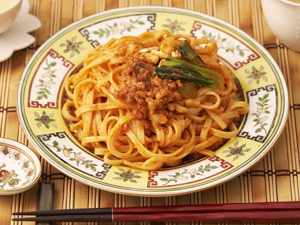 冷凍 完全メシ DELI 濃厚芝麻醤味の汁なし担々麺